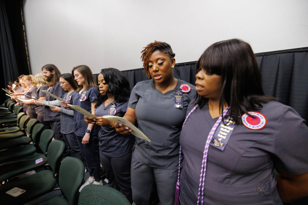 Class of 2022 ABSN graduates recite the Modern Day Nightingale Pledge during their Pinning Ceremony.